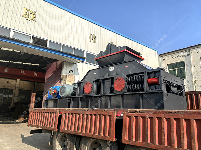 廢棄混凝土骨料破碎用到哪些設(shè)備？對(duì)輥破碎機(jī)怎么樣？